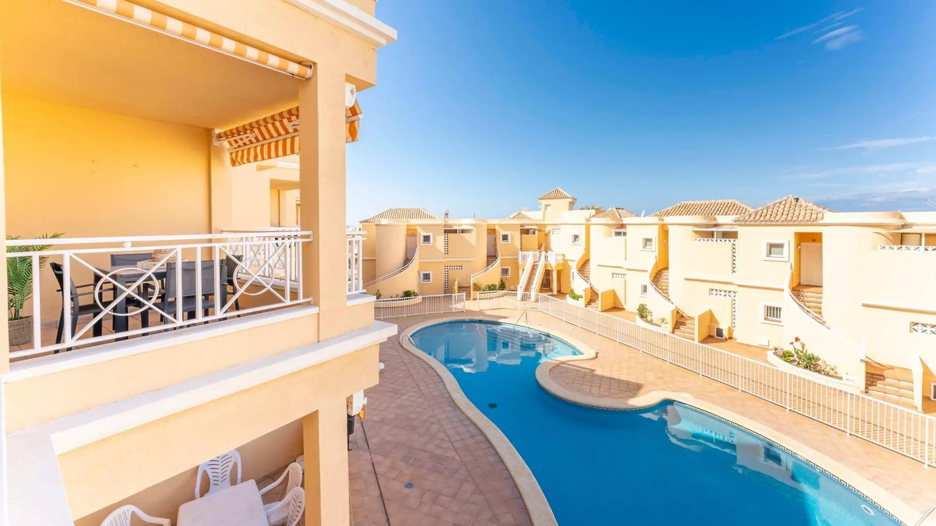 Benimar Costa Adeje Suites شقة