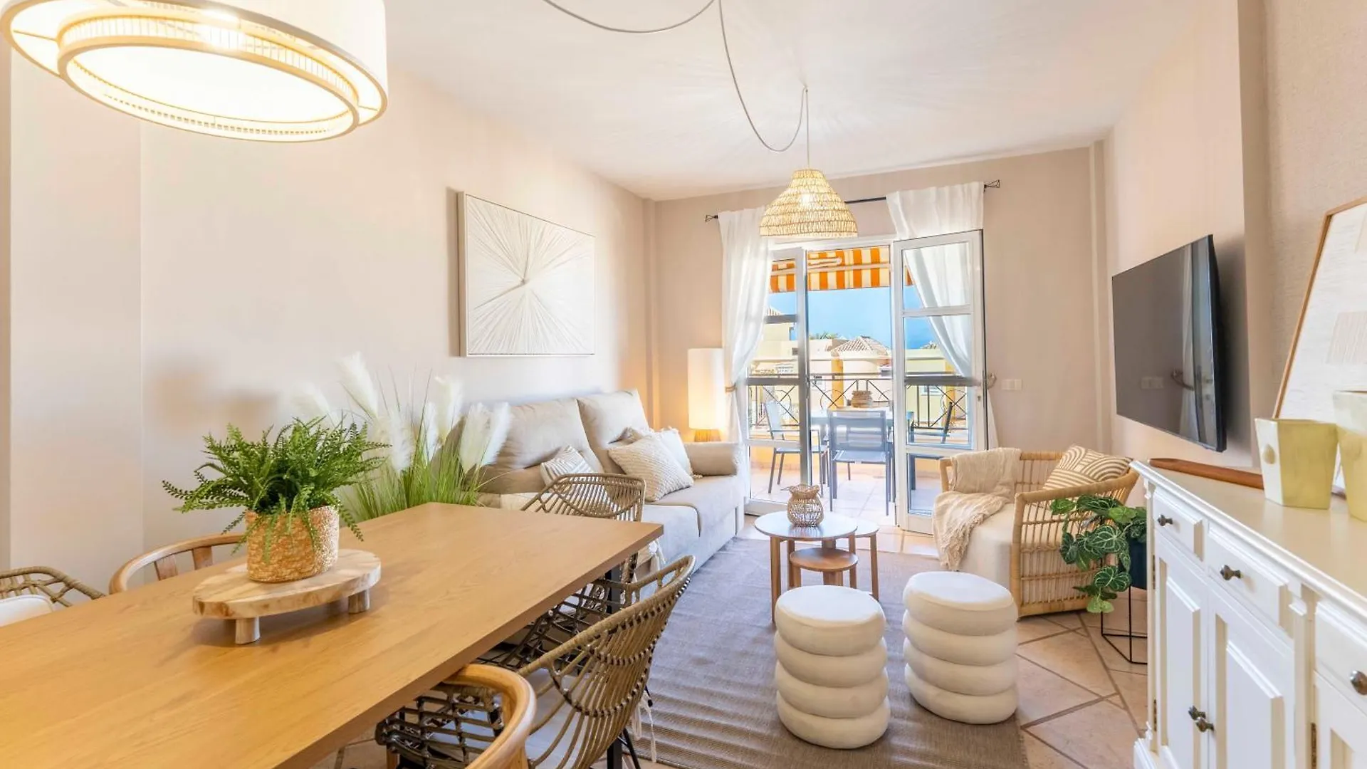 Benimar Costa Adeje Suites أذيخي