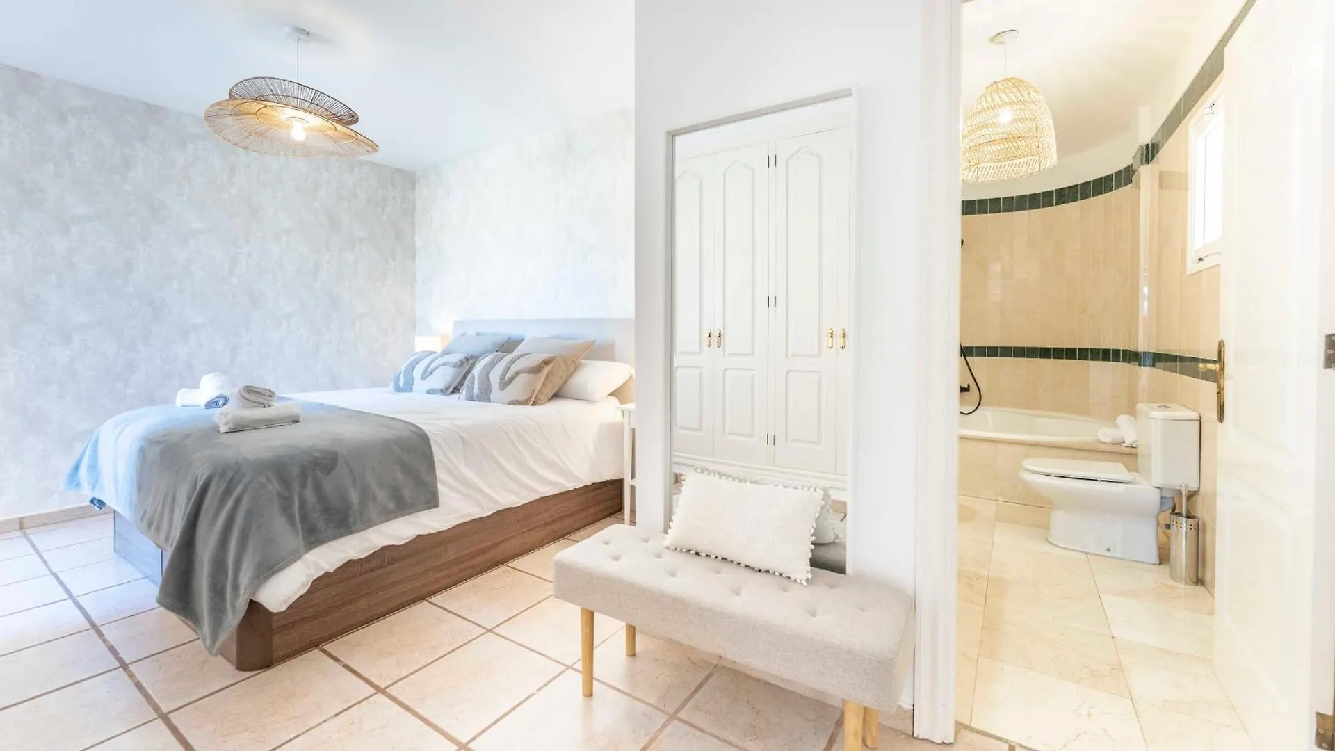Benimar Costa Adeje Suites 0*, أذيخي إسبانيا